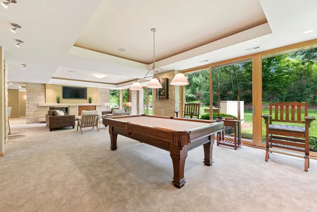 $3,300,000 | 685 Hidden Creek Trail, Mendota Heights, MN 55118