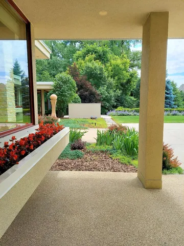 $3,300,000 | 685 Hidden Creek Trail, Mendota Heights, MN 55118