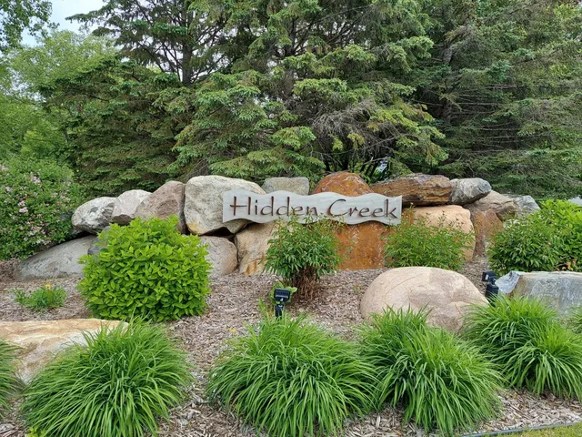 $3,300,000 | 685 Hidden Creek Trail, Mendota Heights, MN 55118
