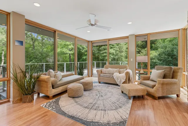 $3,300,000 | 685 Hidden Creek Trail, Mendota Heights, MN 55118