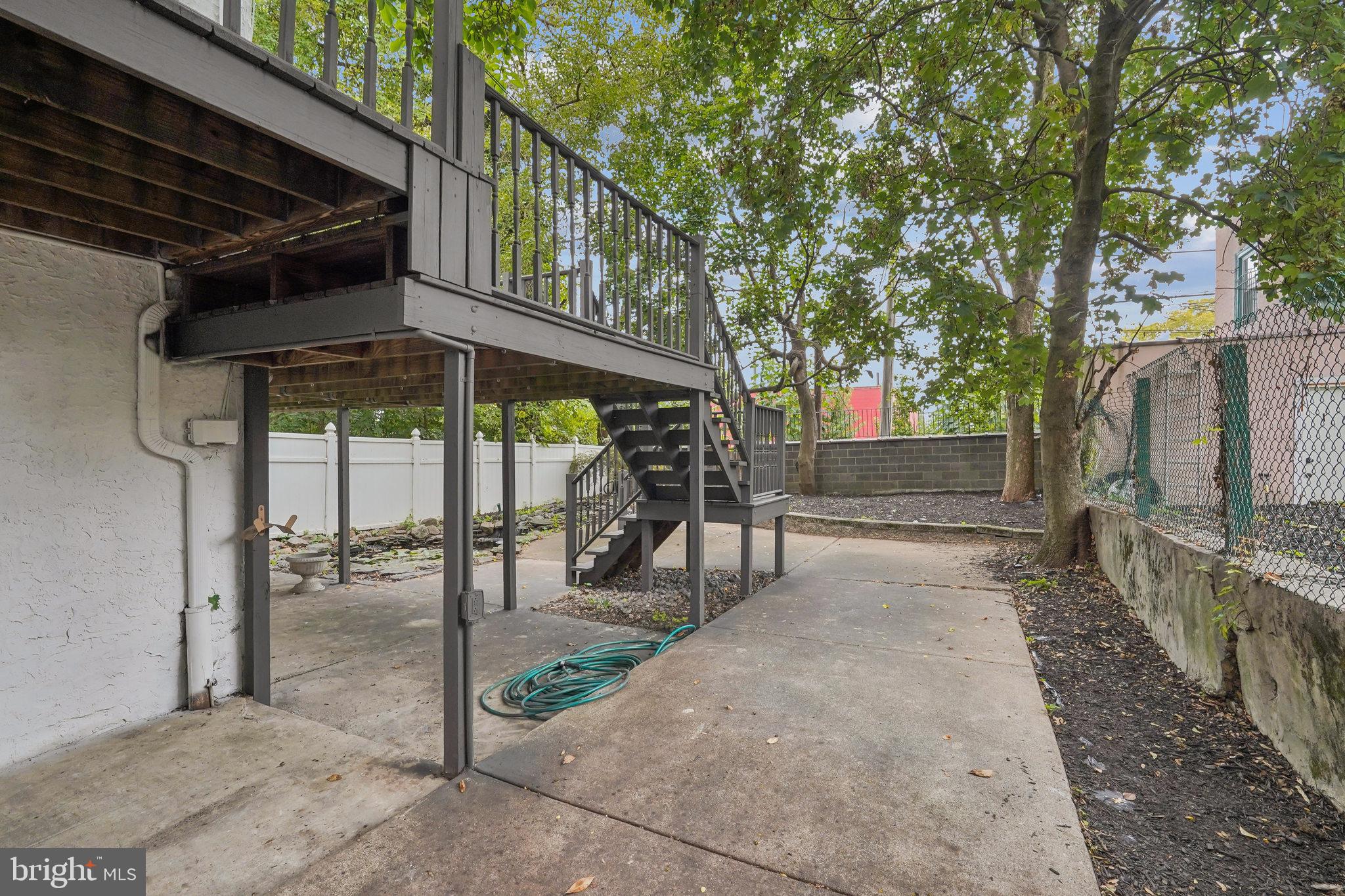 200 East Price Street Philadelphia, PA 19144 - Photo 8 of 29 a view of under construction area and staircase