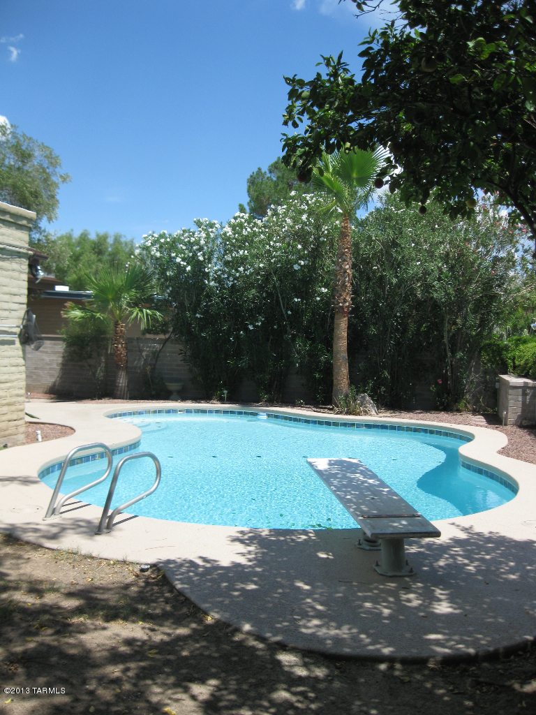 4526 East Fort Lowell Road Tucson, AZ 85712 - Photo 26 of 32 Gallery Image 26