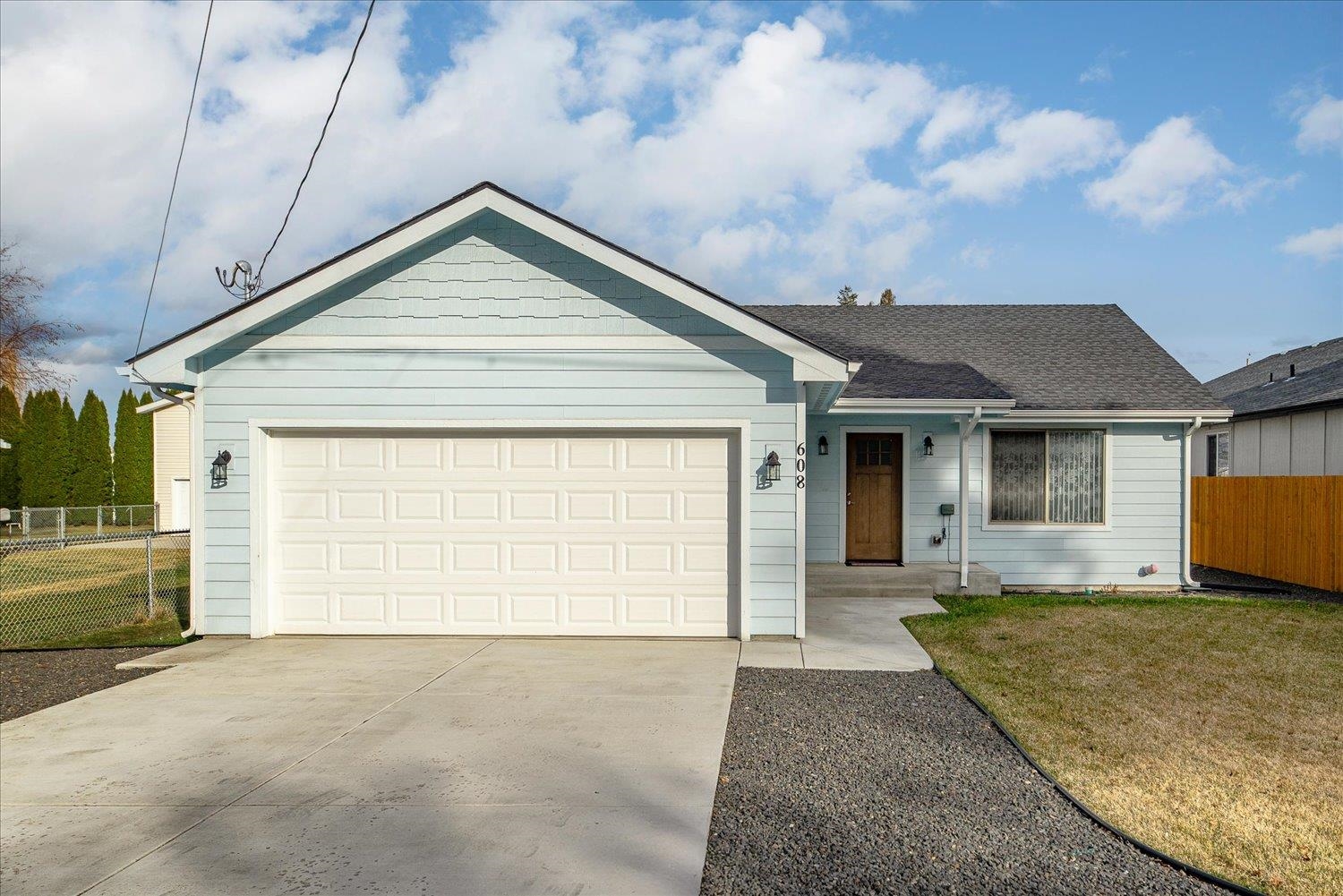 608 North Greenacres Road Spokane Valley, WA 99016 - Photo 2 of 50 Gallery Image 2