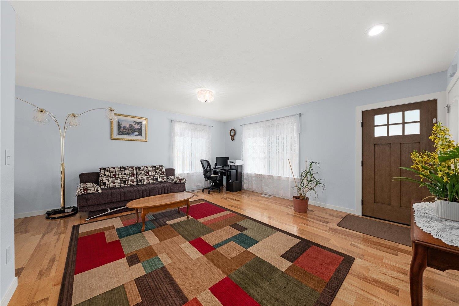 608 North Greenacres Road Spokane Valley, WA 99016 - Photo 8 of 50 Gallery Image 8