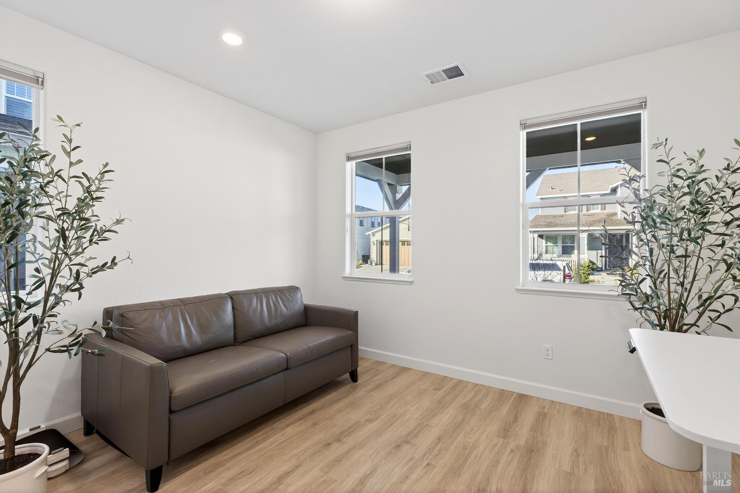 7448 Wendy Drive Rohnert Park, CA 94928 - Photo 18 of 61