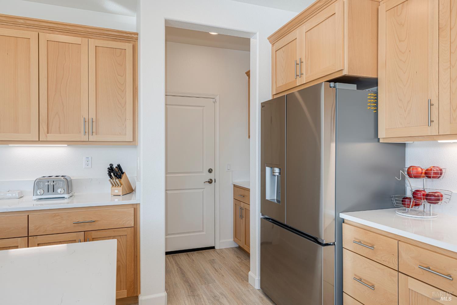 7448 Wendy Drive Rohnert Park, CA 94928 - Photo 8 of 61