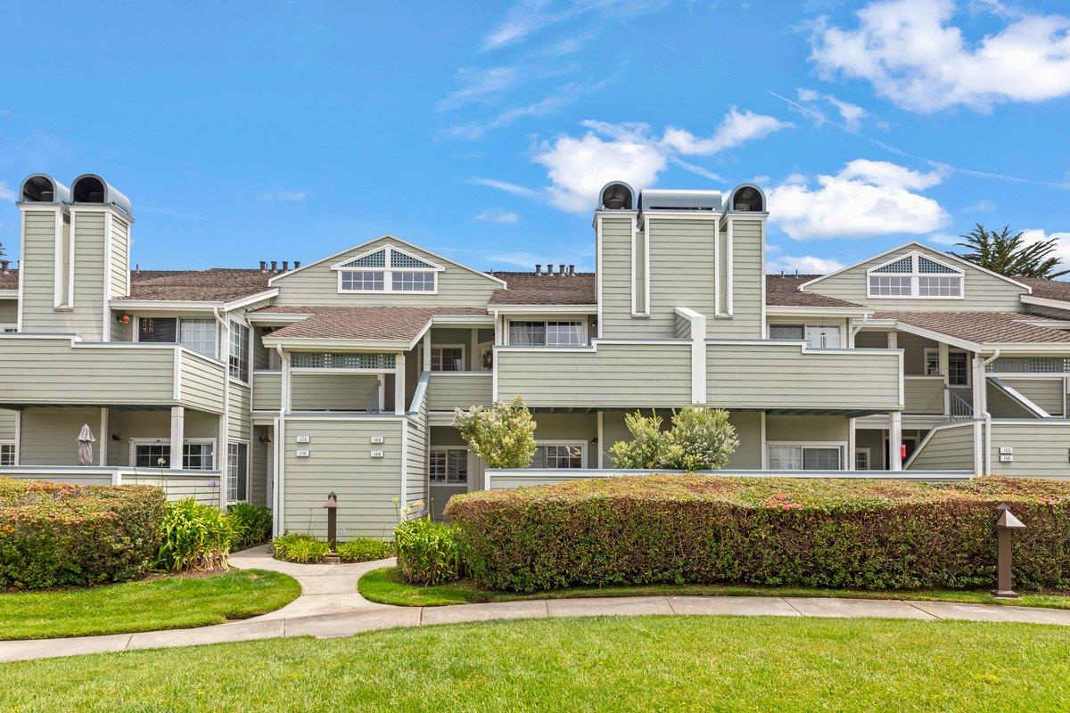 160 Troon Way Half Moon Bay, CA 94019 - Photo 28 of 28 a front view of a house with a yard