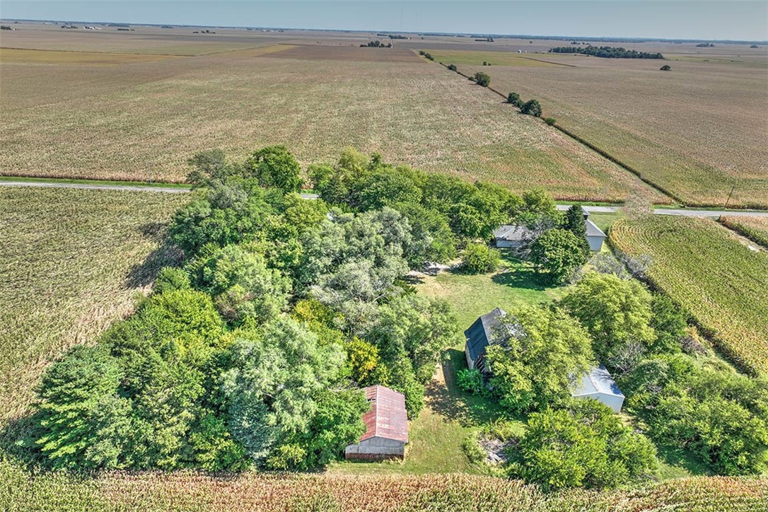 8349 Sawyer Road Decatur, IL 62526 - Photo 5 of 42