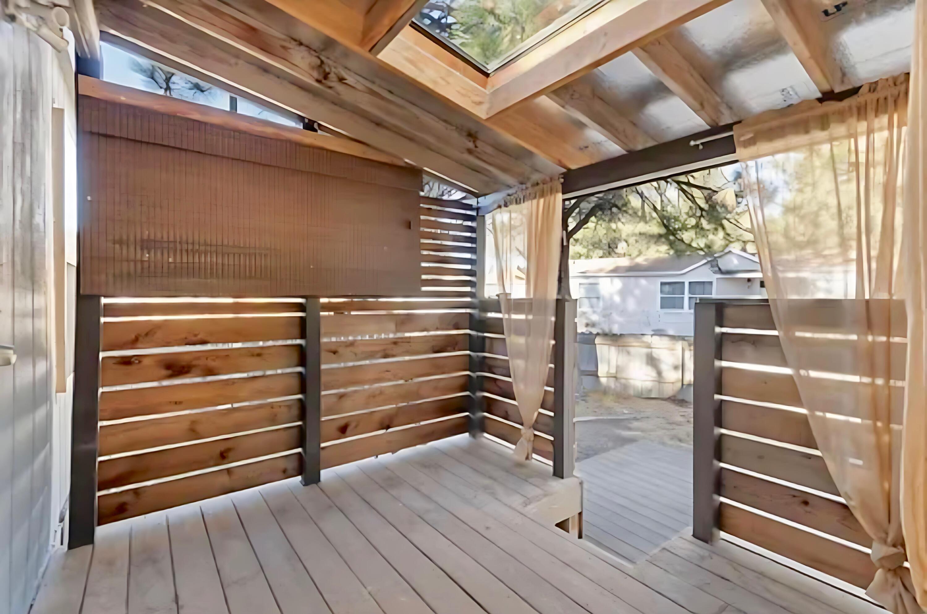61000 Brosterhous Road, Unit 574 Bend, OR 97702 - Photo 6 of 28 Private covered patio