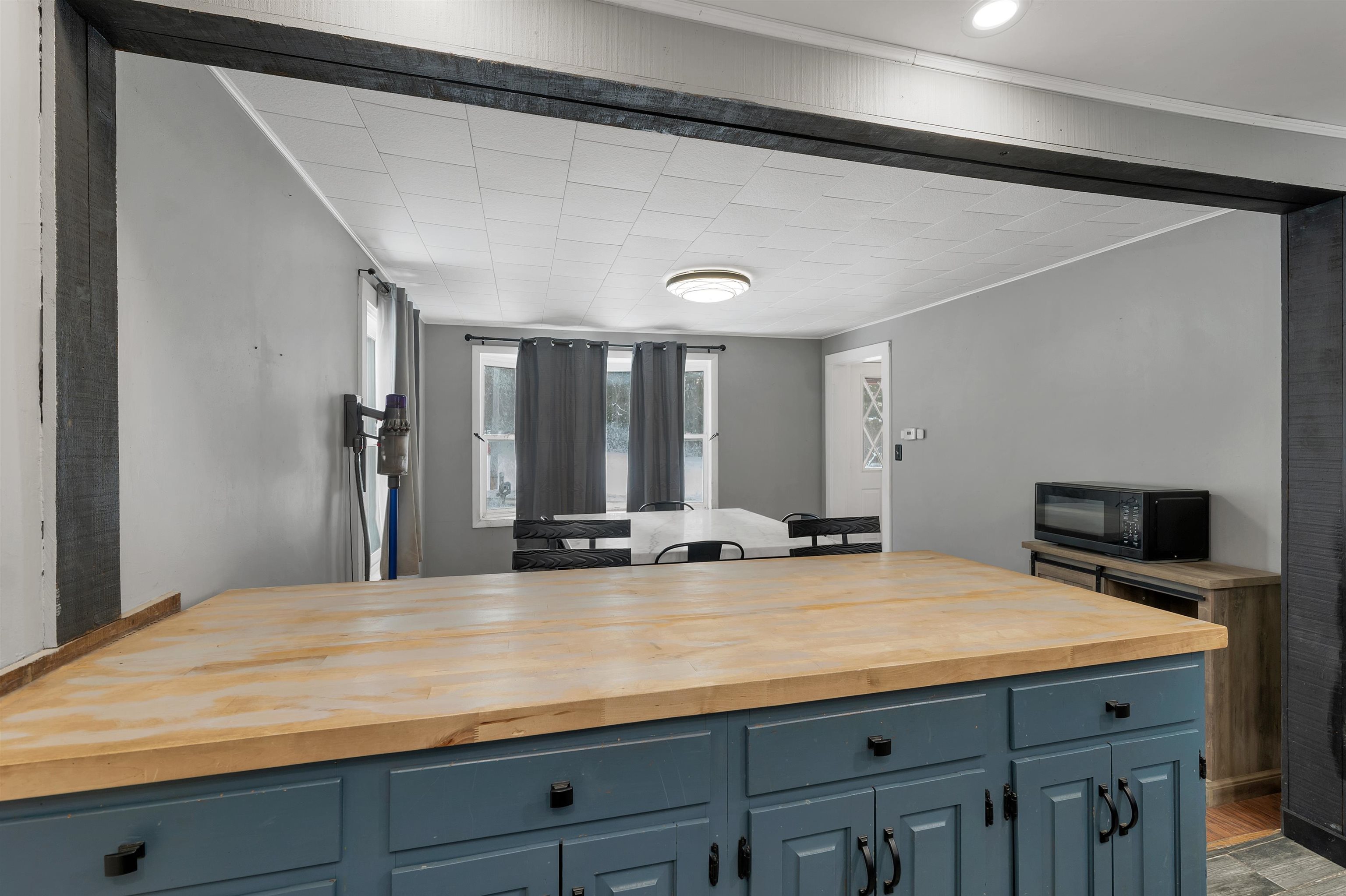 48 Liberty Hill Road Gilford, NH 03249 - Photo 4 of 59