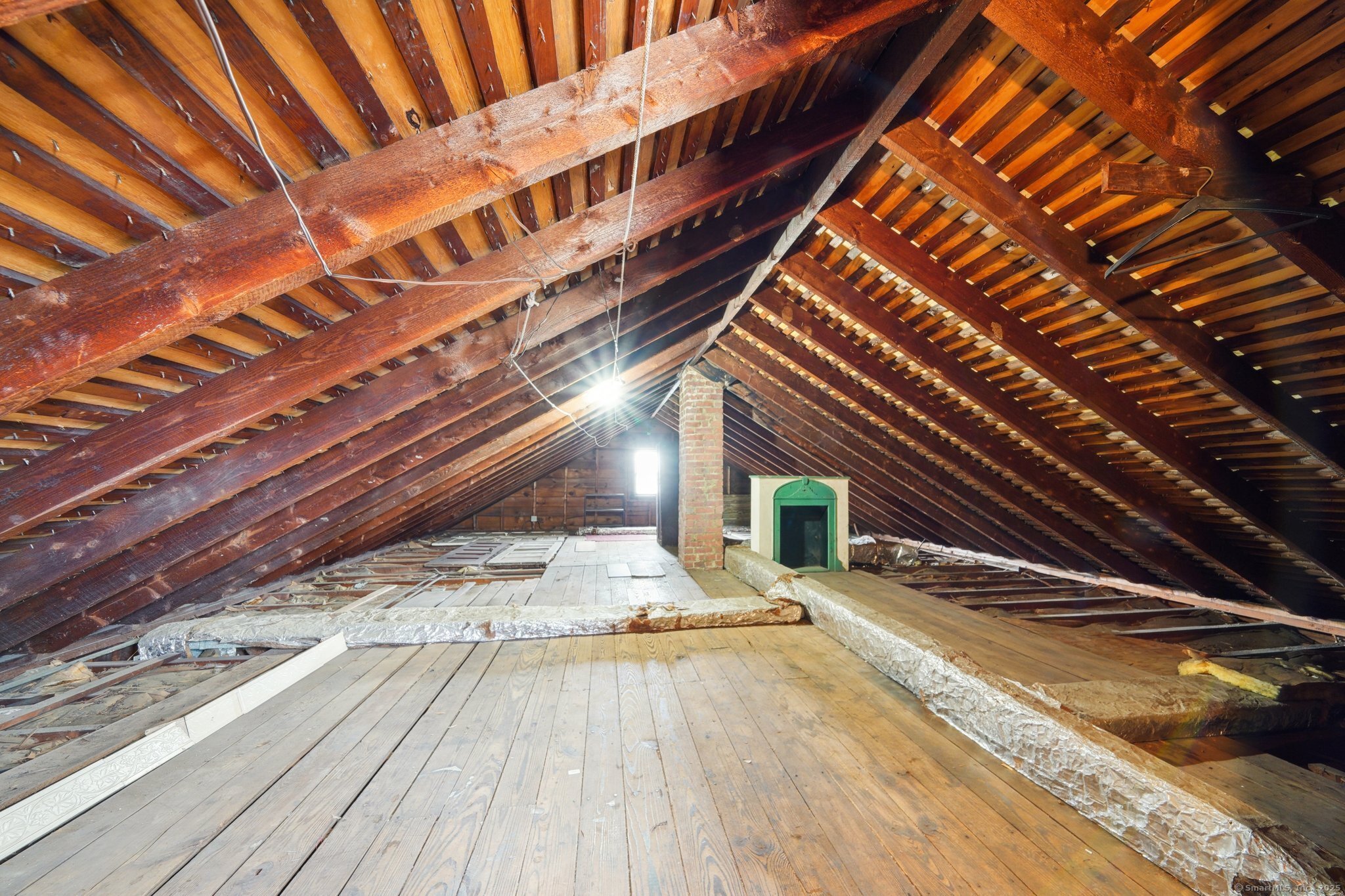 17 Alden Street Stamford, CT 06902 - Photo 24 of 34