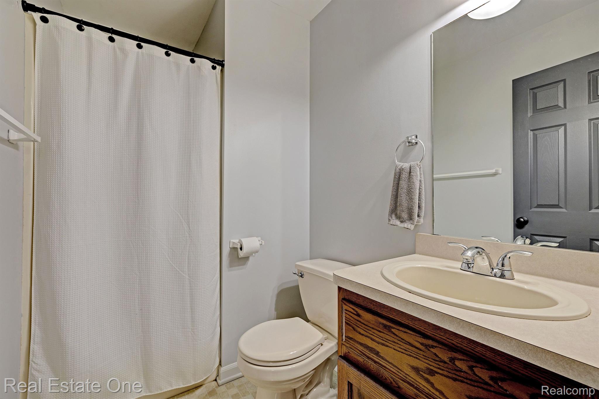 1426 Dewey Road Oxford, MI 48371 - Photo 27 of 33 Gallery Image 27