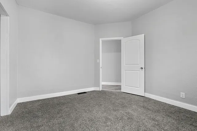 $189,000 | 546 Washburn Avenue, Kalamazoo, MI 49048