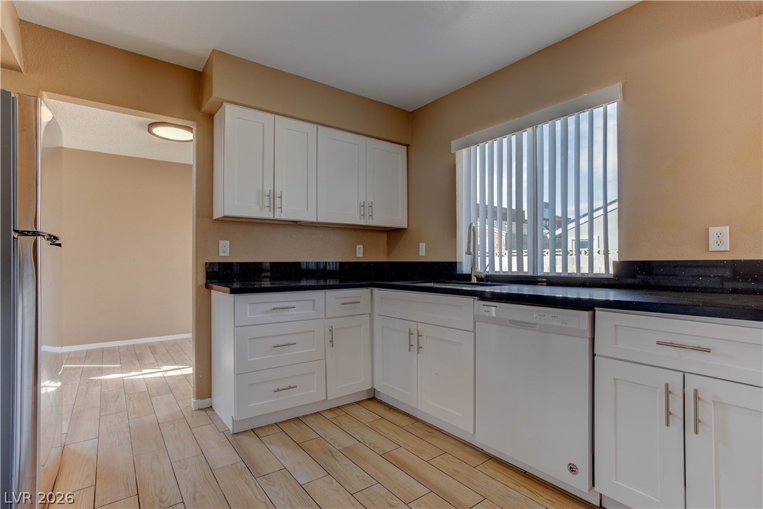 4140 North Compass Rose Way Las Vegas, NV 89108 - Photo 12 of 46