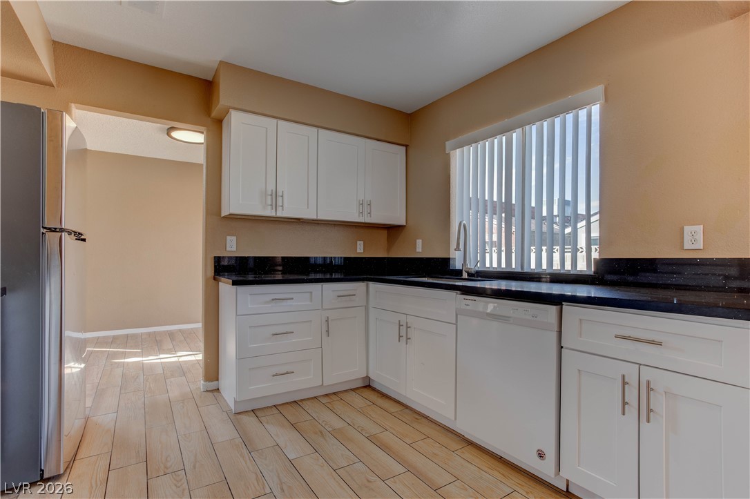 4140 North Compass Rose Way Las Vegas, NV 89108 - Photo 15 of 46