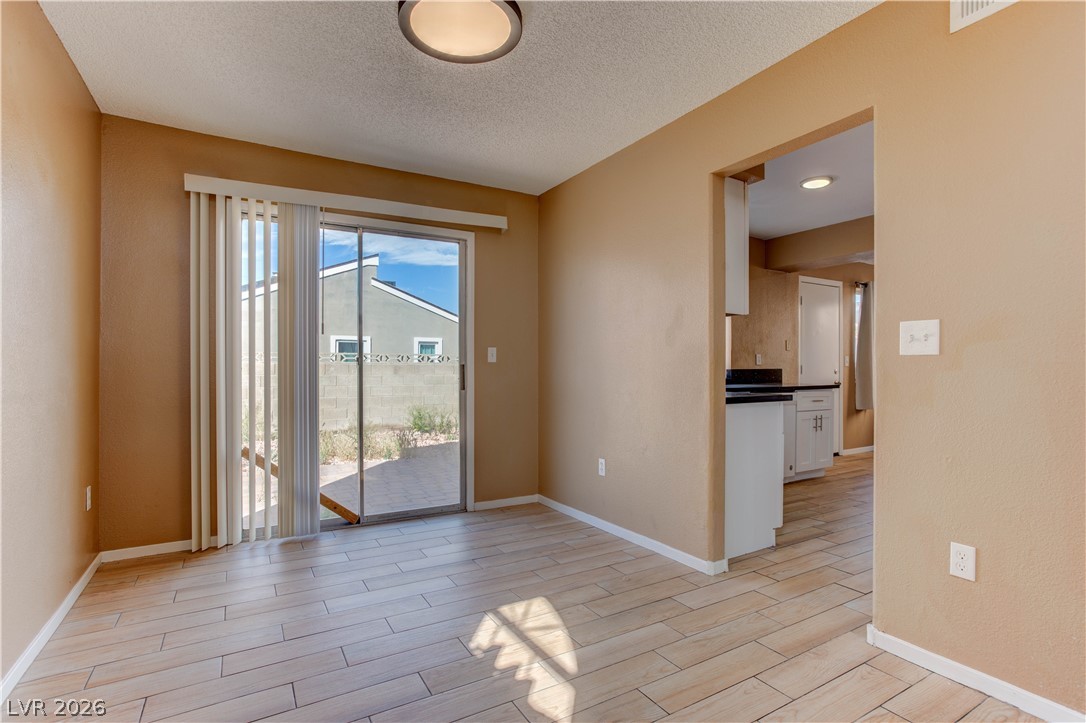 4140 North Compass Rose Way Las Vegas, NV 89108 - Photo 8 of 46