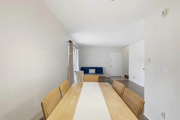 $1,300 | 12818 Midway Road, Unit 2078, Dallas, TX 75244
