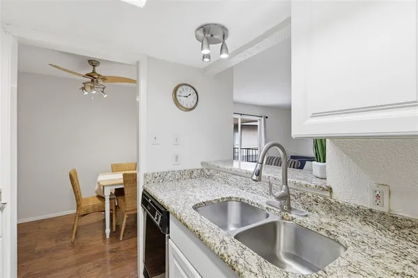 $1,300 | 12818 Midway Road, Unit 2078, Dallas, TX 75244