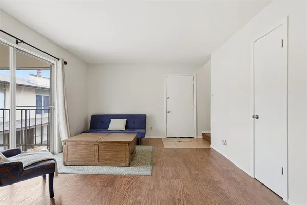 $1,300 | 12818 Midway Road, Unit 2078, Dallas, TX 75244