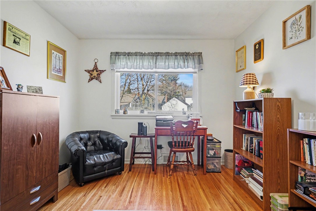 247 West Ivy Street East Rochester, NY 14445 - Photo 11 of 26