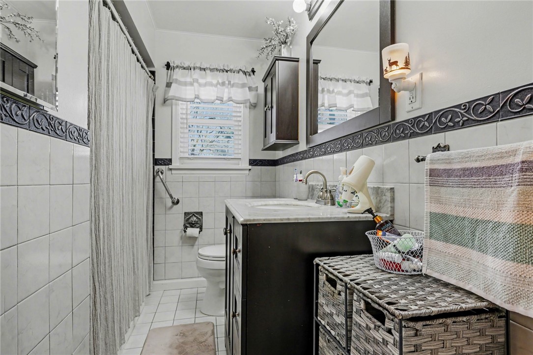 247 West Ivy Street East Rochester, NY 14445 - Photo 13 of 26