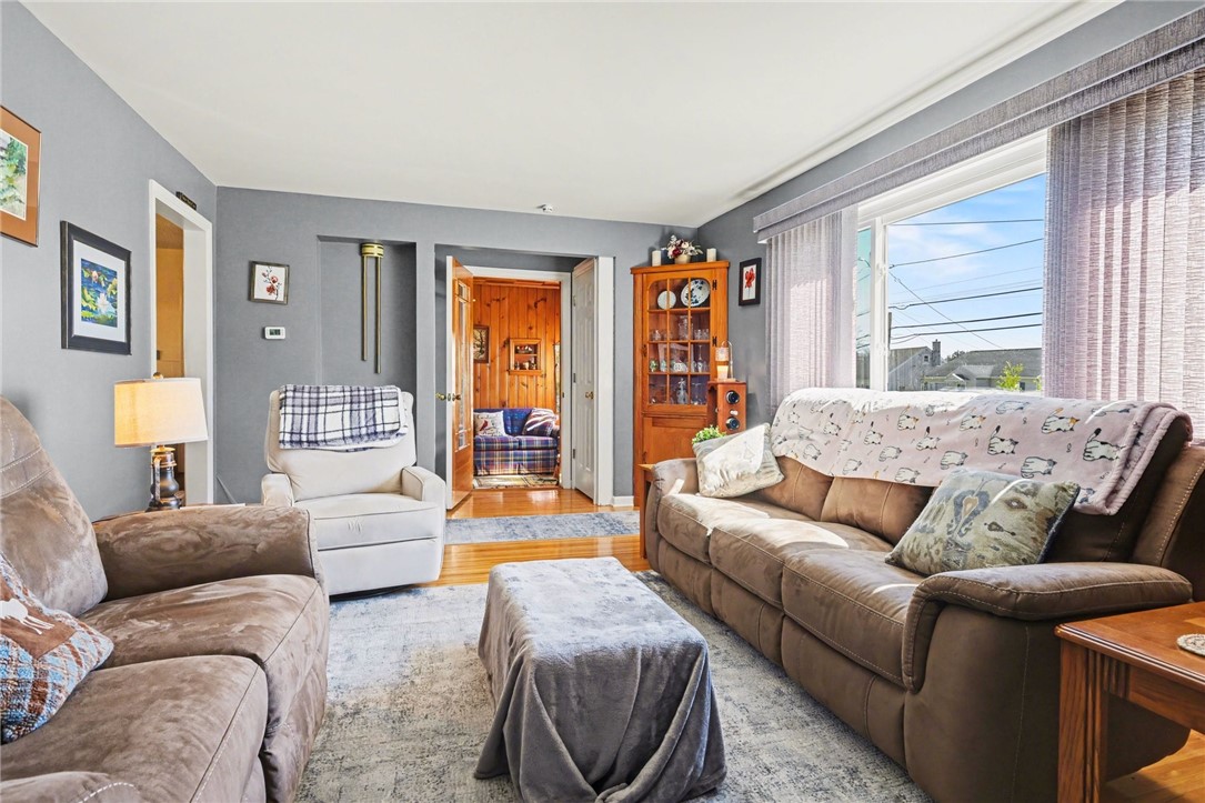 247 West Ivy Street East Rochester, NY 14445 - Photo 7 of 26