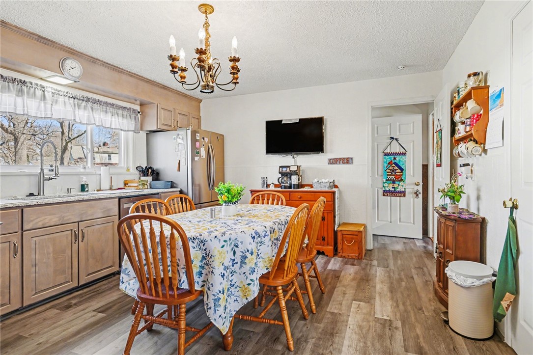 247 West Ivy Street East Rochester, NY 14445 - Photo 10 of 26