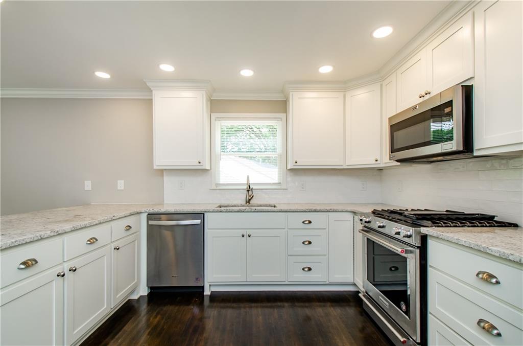 729 Sunnybrook Drive Decatur, GA 30033 - Photo 11 of 49