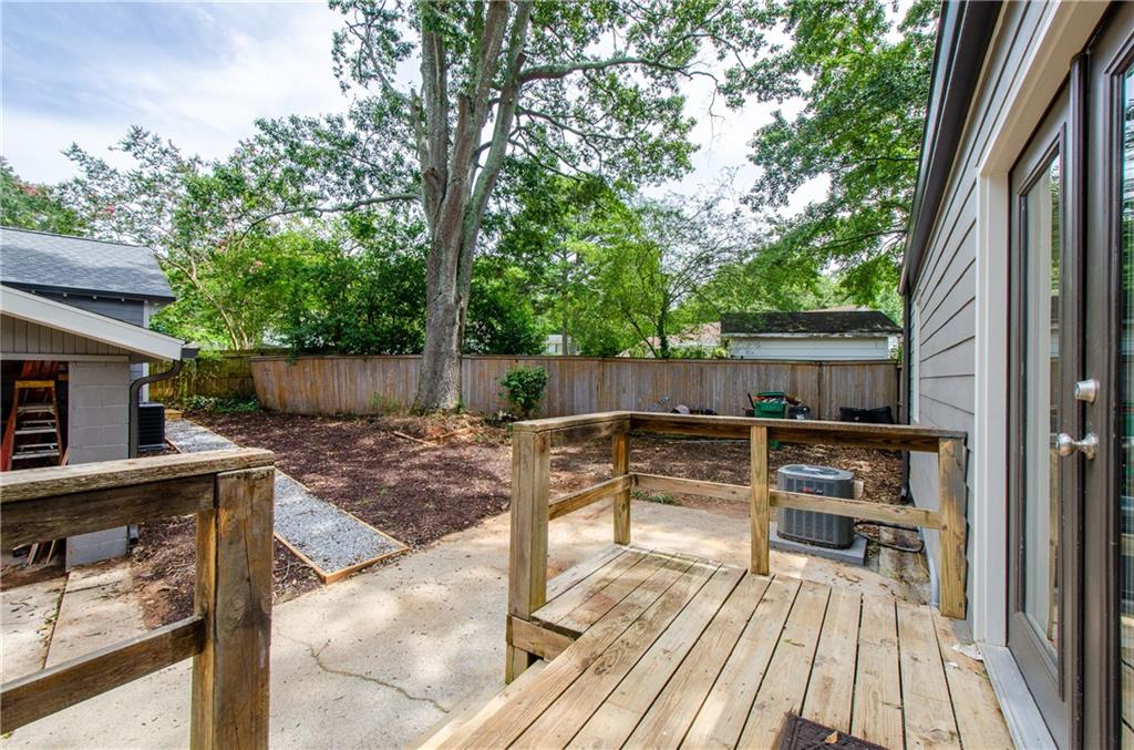 729 Sunnybrook Drive Decatur, GA 30033 - Photo 28 of 49