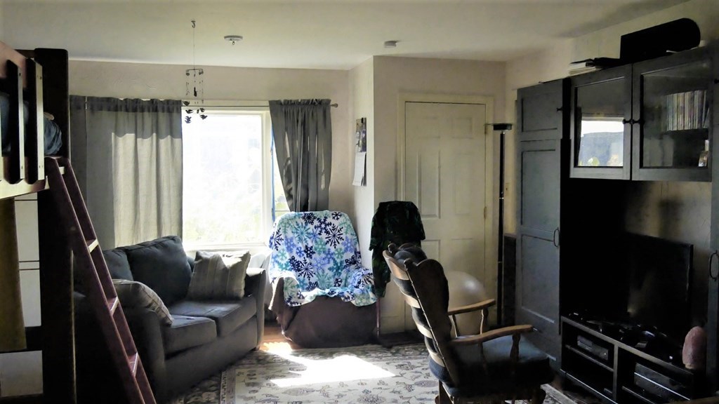 10 Andover Road Billerica, MA 01821 - Photo 14 of 23