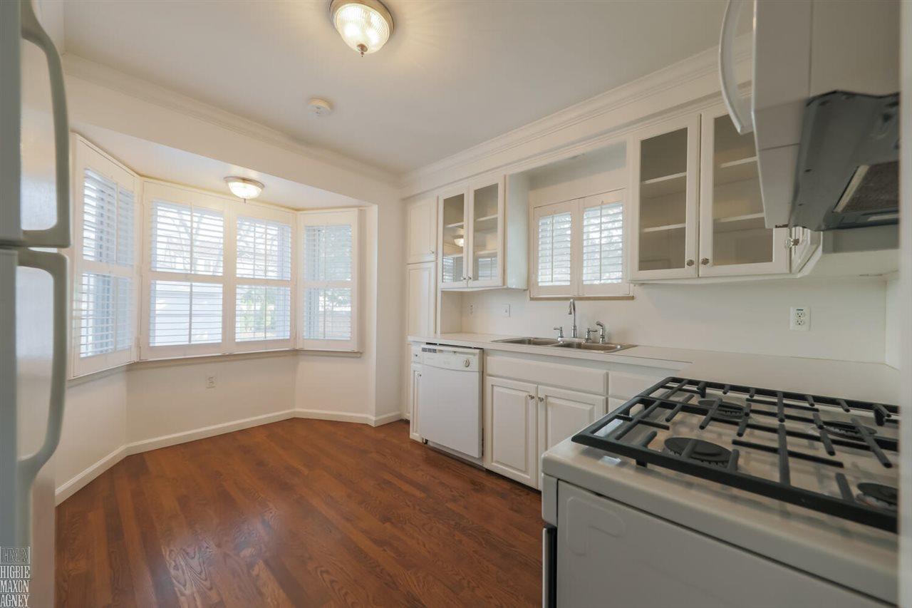 162 Fisher Road Grosse Pointe Farms, MI 48230 - Photo 16 of 39