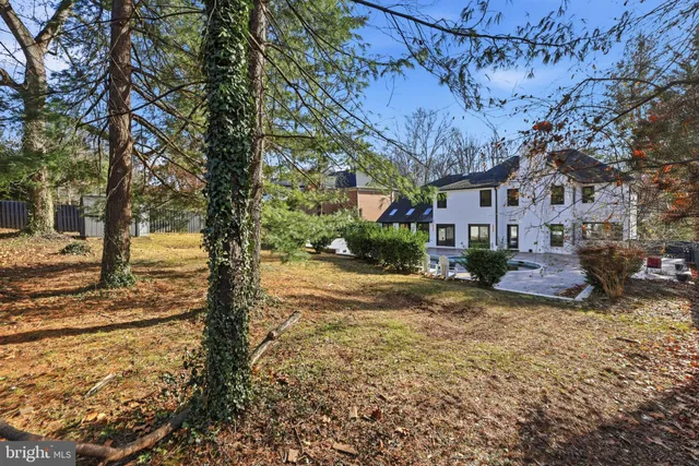 $2,599,000 | 7332 Old Dominion Drive, McLean, VA 22101