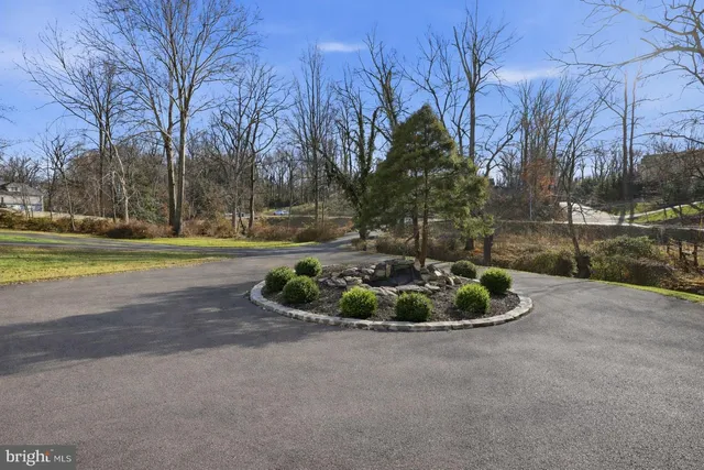 $2,599,000 | 7332 Old Dominion Drive, McLean, VA 22101