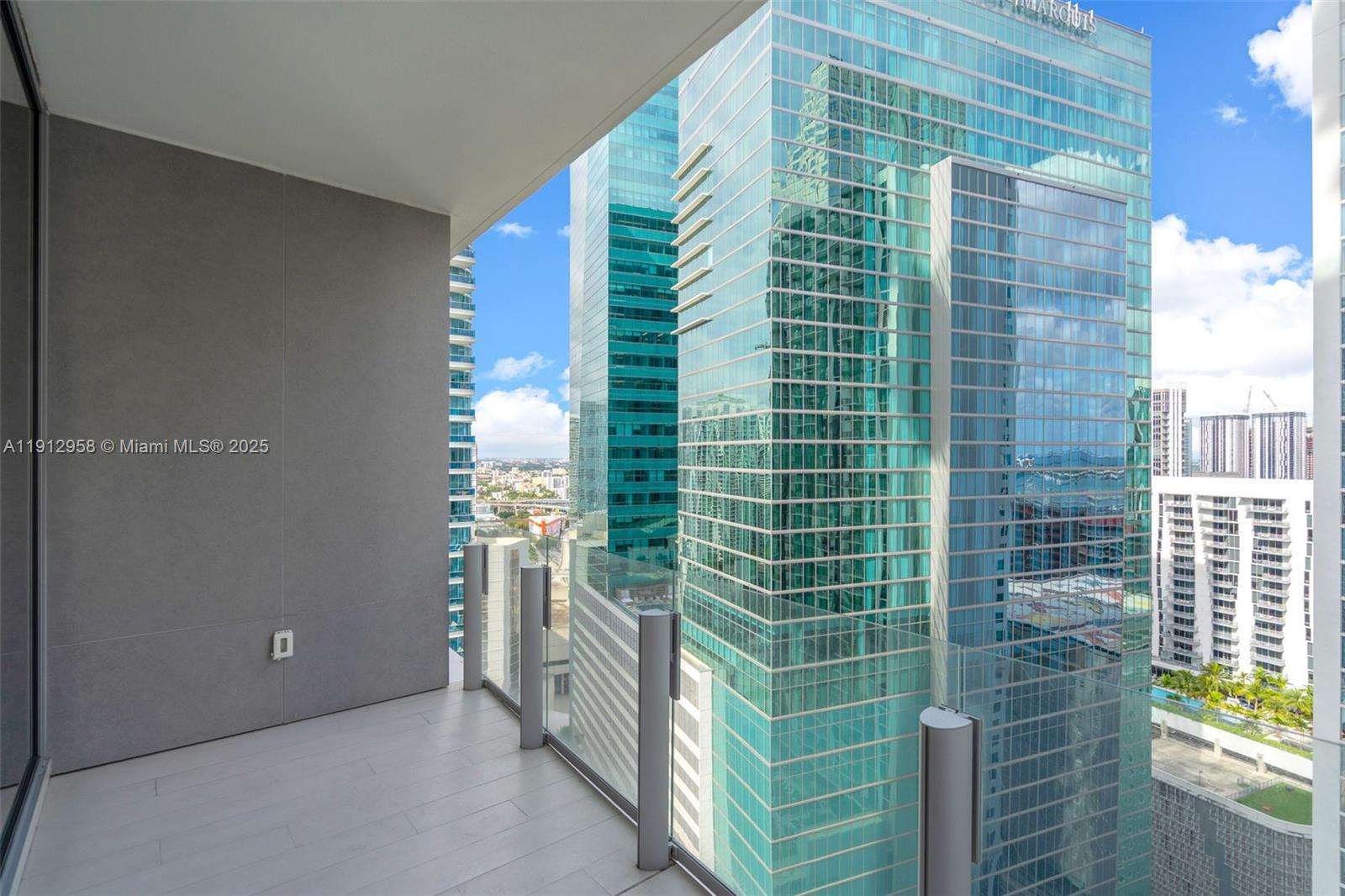 300 Biscayne Blvd Way, Unit 3009 Miami, FL 33131 - Photo 25 of 52 a view of a balcony