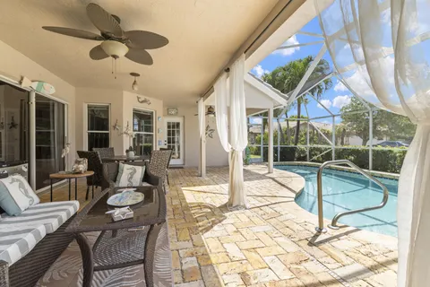 $639,900 | 1183 Lake Breeze Drive, Wellington, FL 33414