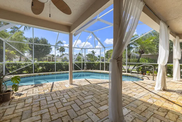 $633,000 | 1183 Lake Breeze Drive, Wellington, FL 33414