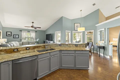 $639,900 | 1183 Lake Breeze Drive, Wellington, FL 33414