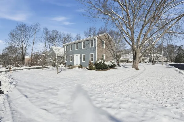 $639,900 | 174 Columbus Drive, Fall River, MA 02720