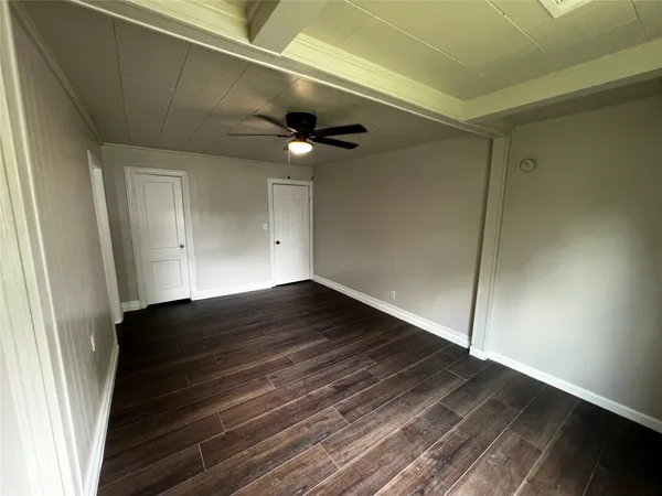 $1,800 | 1805 East North Street, Victoria, TX 77901