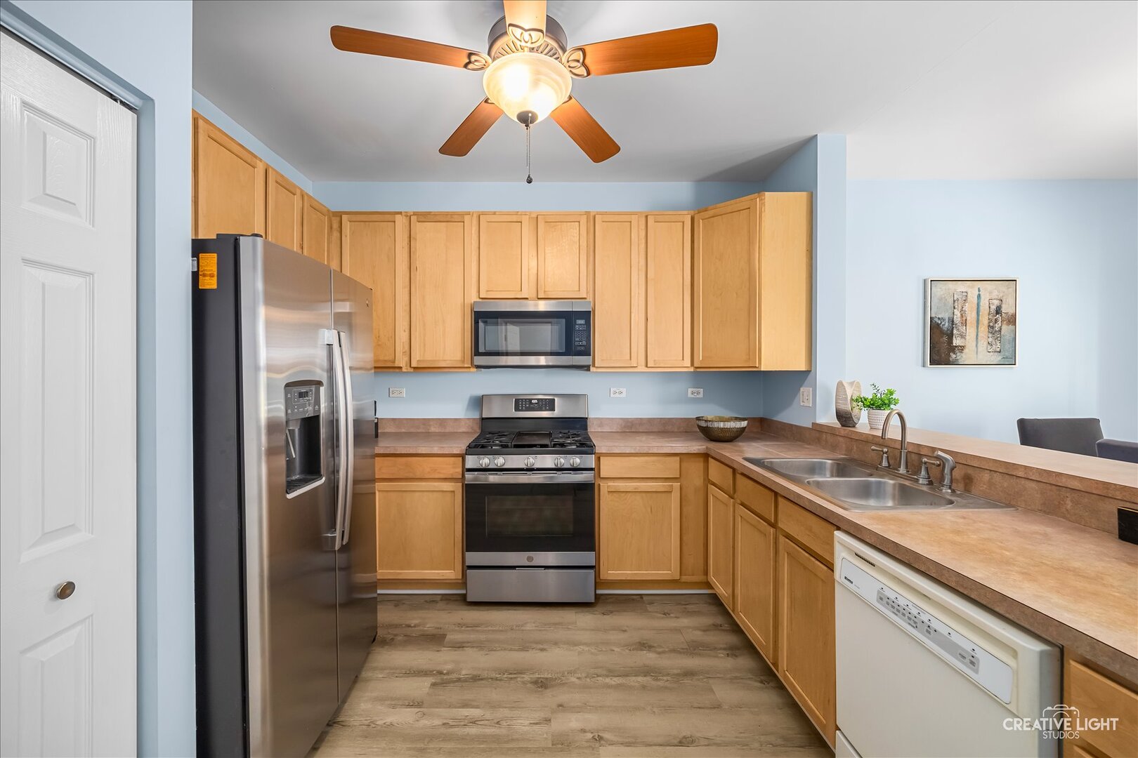 281 Springbrook Trail South Oswego, IL 60543 - Photo 6 of 25