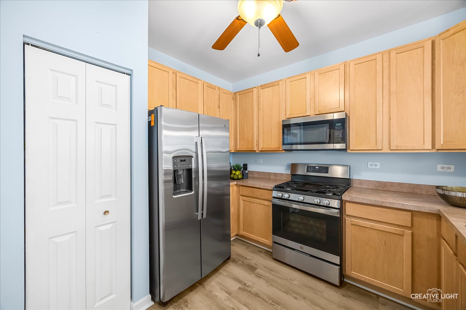 281 Springbrook Trail South Oswego, IL 60543 - Photo 8 of 25