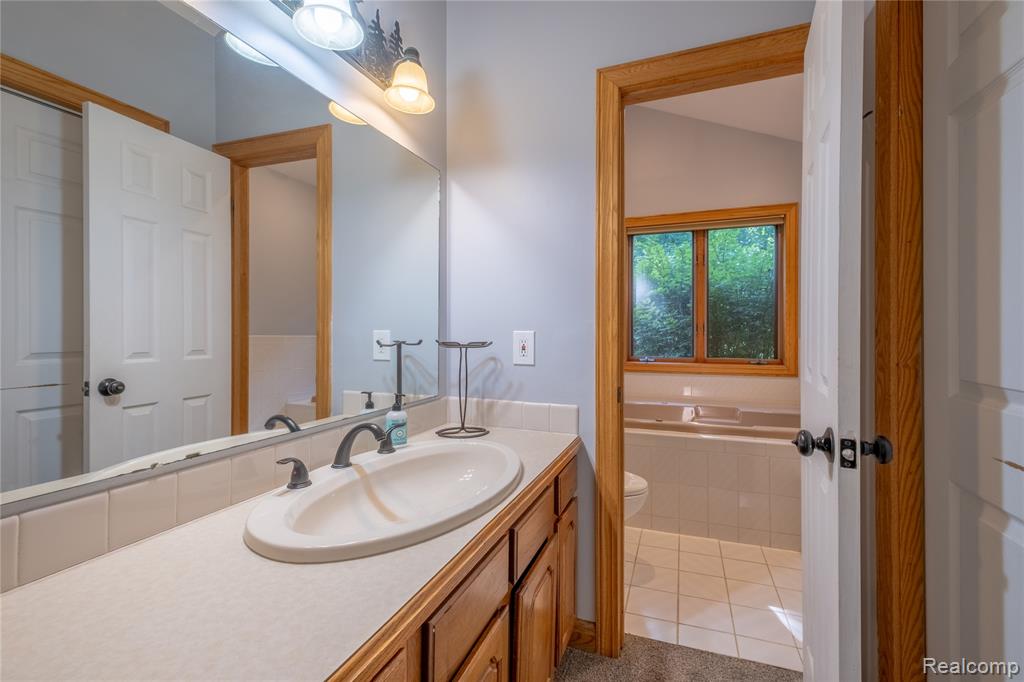 5413 North McKinley Road Flushing, MI 48433 - Photo 12 of 41 Gallery Image 12
