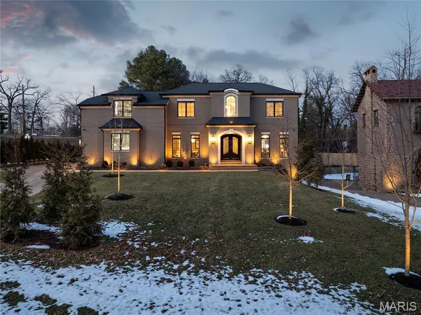 $2,950,000 | 1 Tuscany Park, Clayton, MO 63105