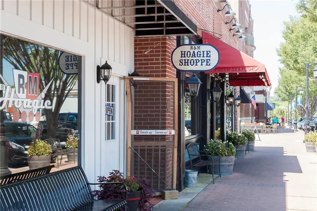 $599,900 | 203 Retreat Lane, Canton, GA 30114