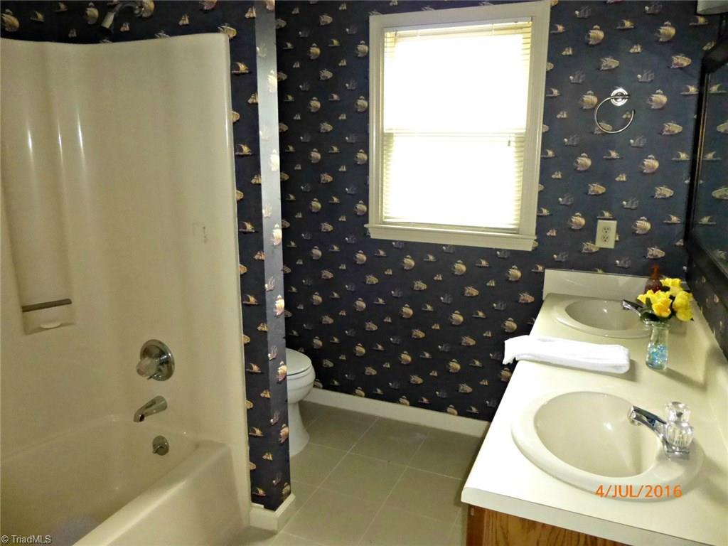 8046 Lasater Road Clemmons, NC 27012 - Photo 14 of 24 Gallery Image 14