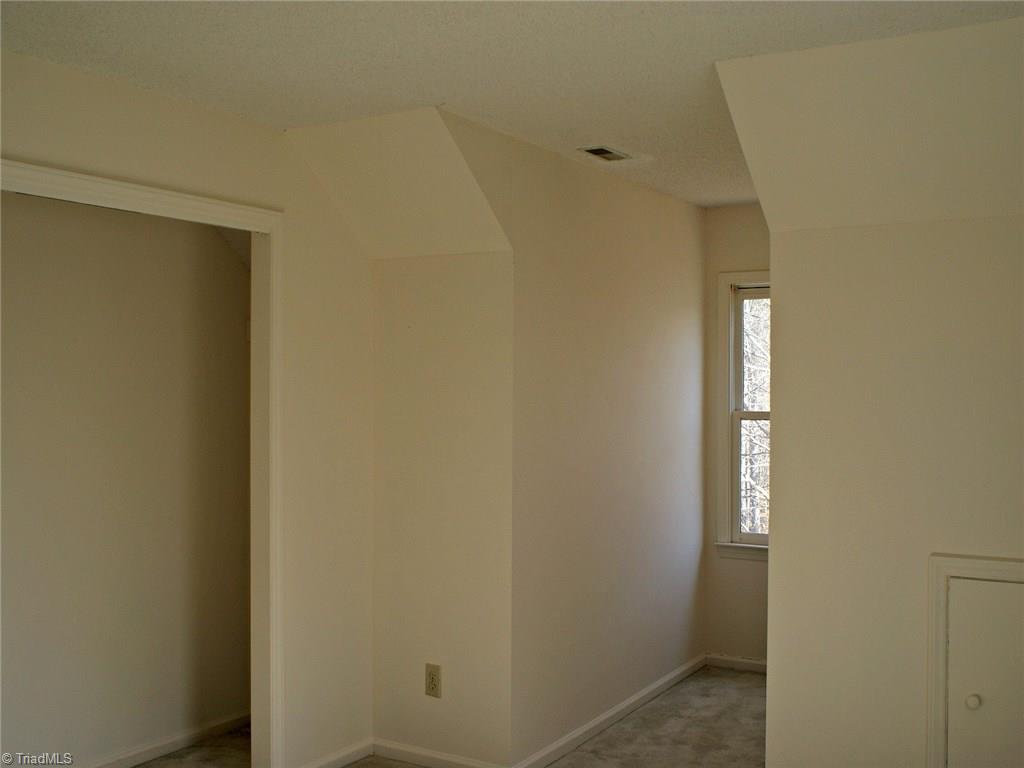 8046 Lasater Road Clemmons, NC 27012 - Photo 15 of 24 Gallery Image 15