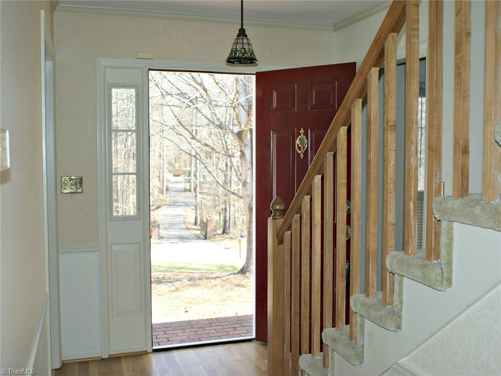 8046 Lasater Road Clemmons, NC 27012 - Photo 3 of 24 Gallery Image 3