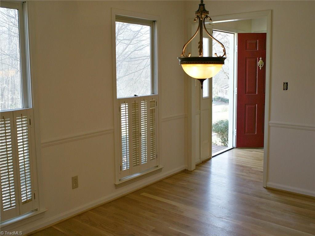 8046 Lasater Road Clemmons, NC 27012 - Photo 4 of 24 Gallery Image 4