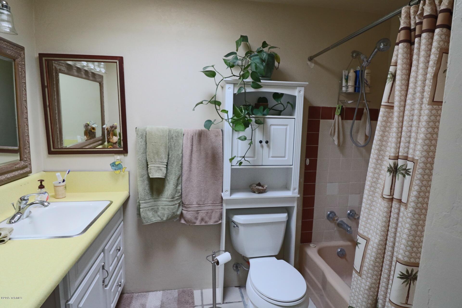 3220 West Orange Grove Road Tucson, AZ 85741 - Photo 6 of 10
