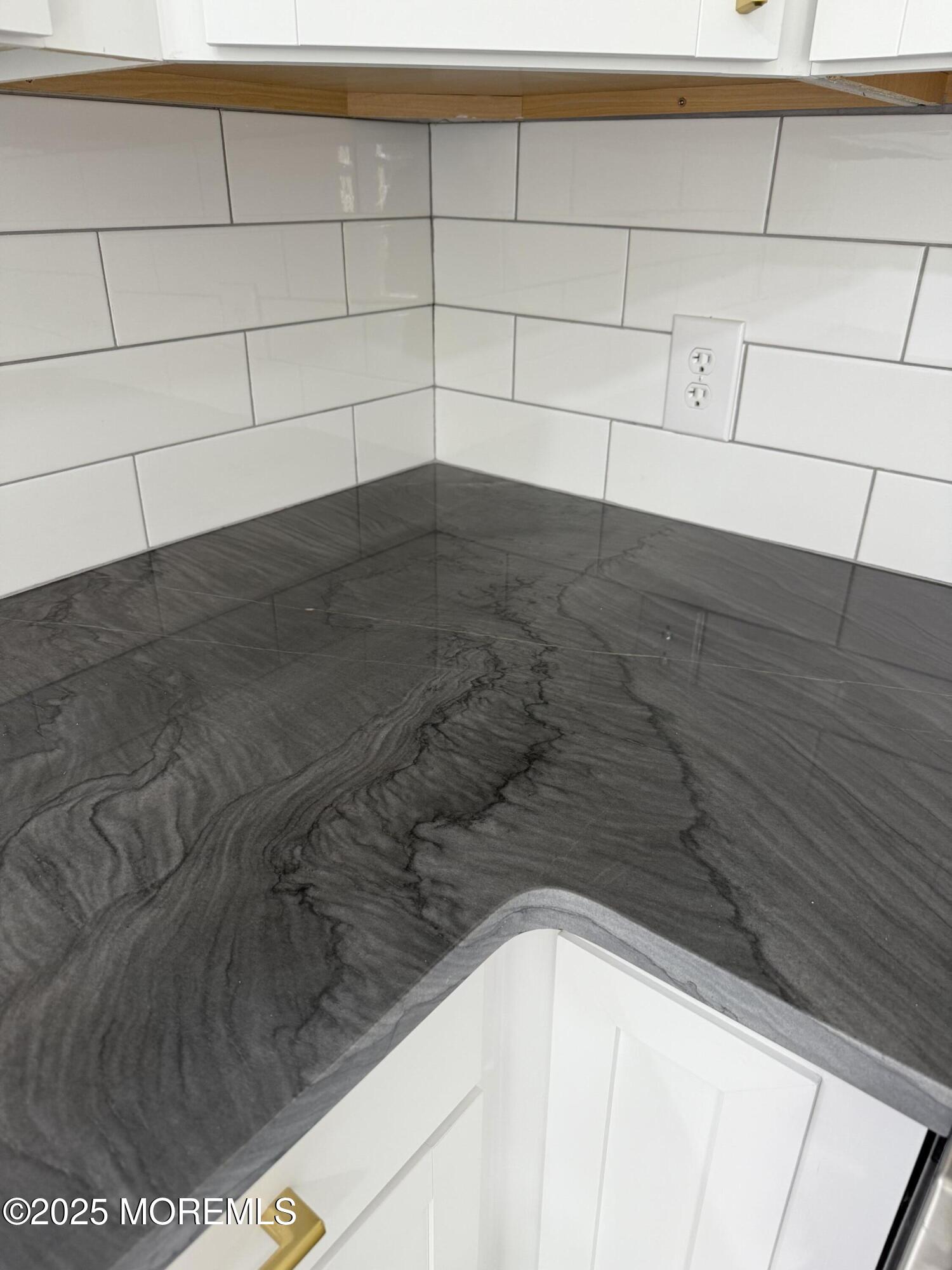 140 Franklin Avenue, Unit 3 Long Branch, NJ 07740 - Photo 5 of 14 a view of a terrace